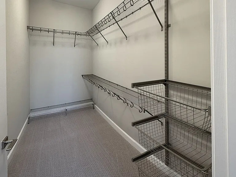 Residences at The Promenade — Photo 122
