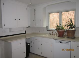 35 Heath St, Brookline, MA 02445