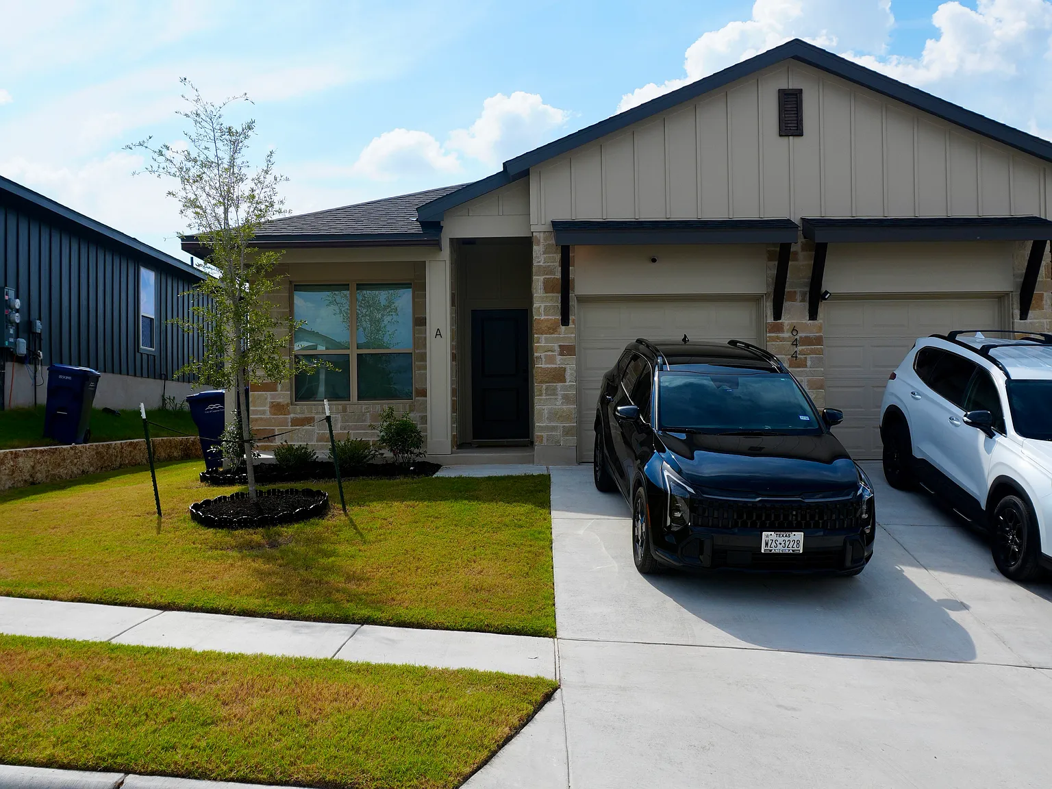 2 bed, 1200 sqft, $1,399 — Photo 2