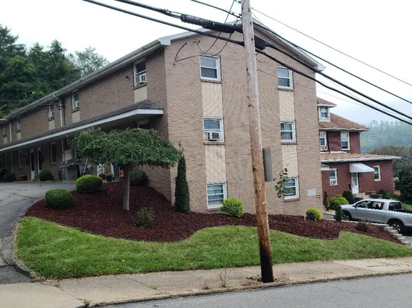 214 Greenside Ave, Canonsburg, PA