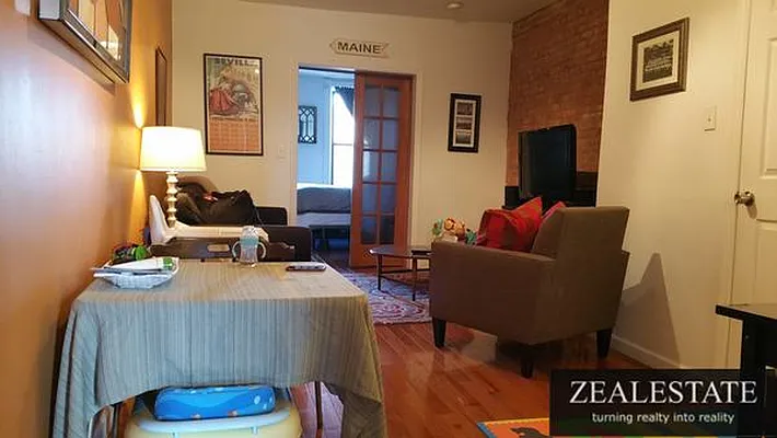 Rented by ZealEstate Group Inc | media 10