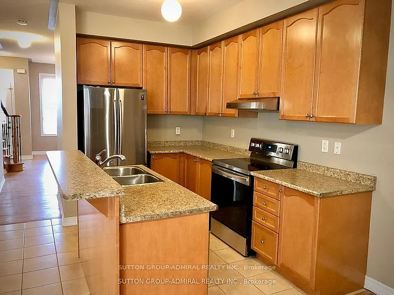 4 Stookes Cres — Photo 12