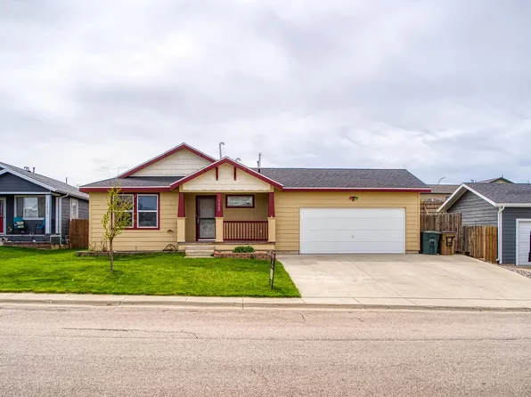 1660 Pathfinder Cir, Gillette, WY 82716
