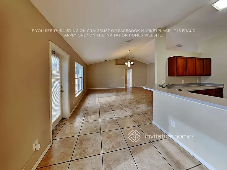 453 Peace Ct — Photo 8