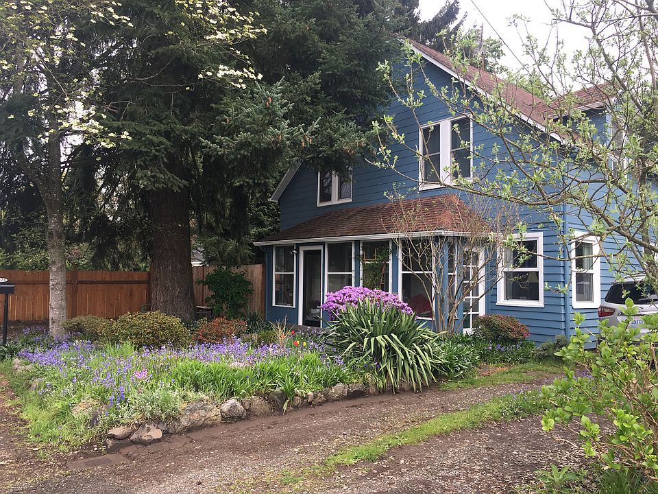 1st image of 6121 57th Ave W