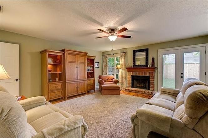1st image of 108 Cedarwood Dr