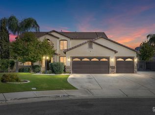 9403 Metropolitan Way, Bakersfield, CA 93311