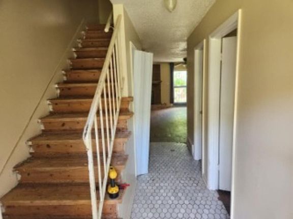 2nd image of 4783 Townhouse Way