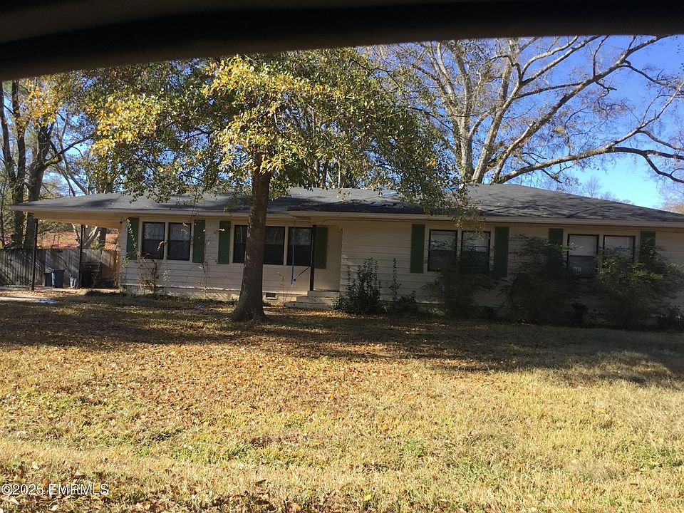 1st image of 109 Bailey Ave