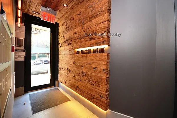 Rented by Sam Tabak | media 6