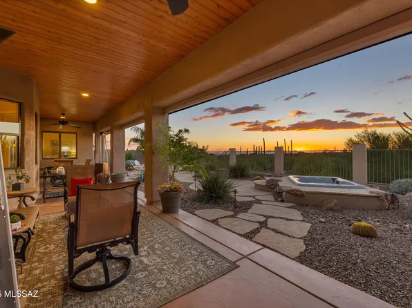 12433 N Golden Mirror Dr, Marana, AZ 85658