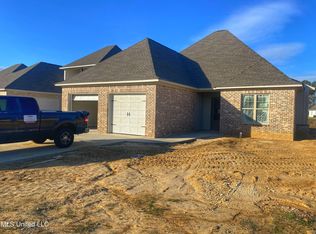 212 Herons Bay Cir, Madison, MS 39110