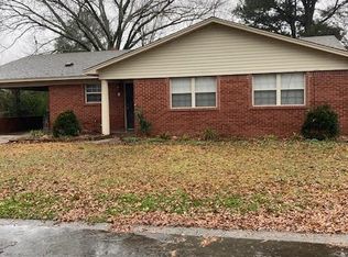409 S Ash St, Conway, AR 72034