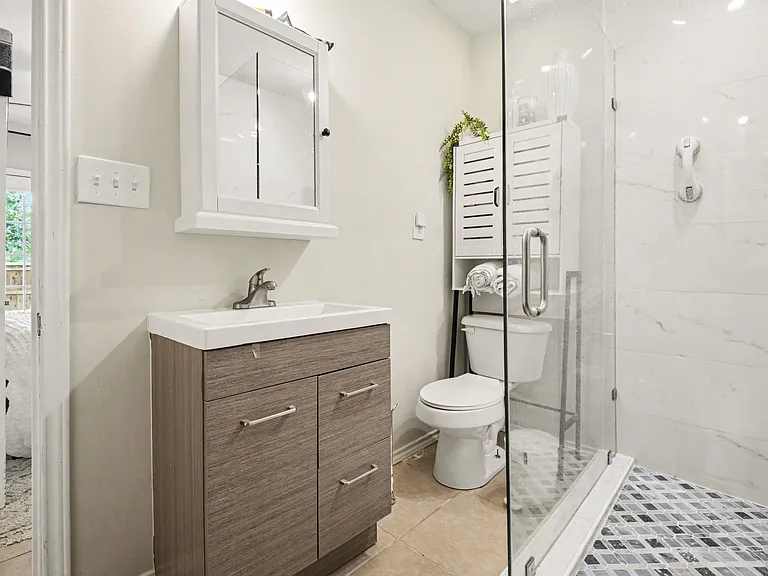 14140 Hillcrest Rd — Photo 15