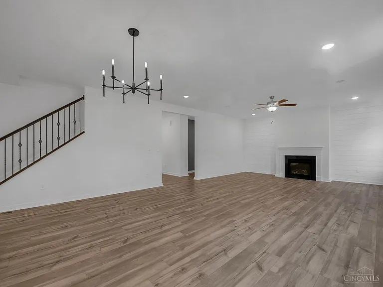 8705 Quietwood Ln — Photo 11