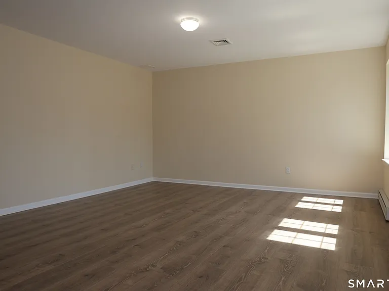 170 Scott Rd #C — Photo 5