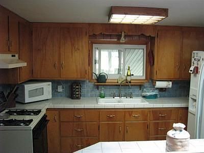 2nd image of 51 Medallion Dr