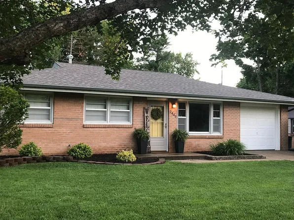 2445 Himes Rd, Manhattan, KS 66502