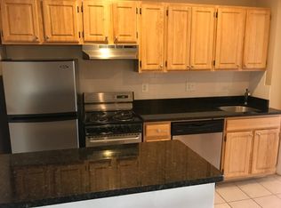 211 Beacon St #3R, Boston, MA 02116