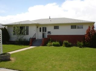 408 S Iowa St, Conrad, MT 59425