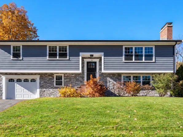 72 Yarmouth Rd, Norwood, MA 02062