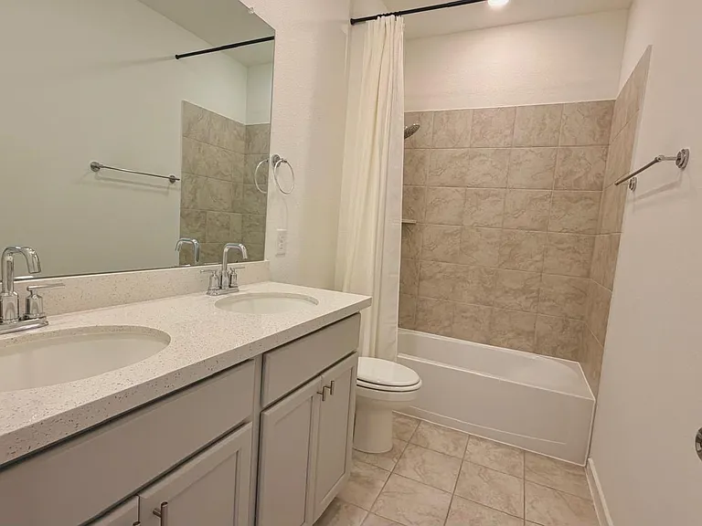 1222 Sugar Dr — Photo 5
