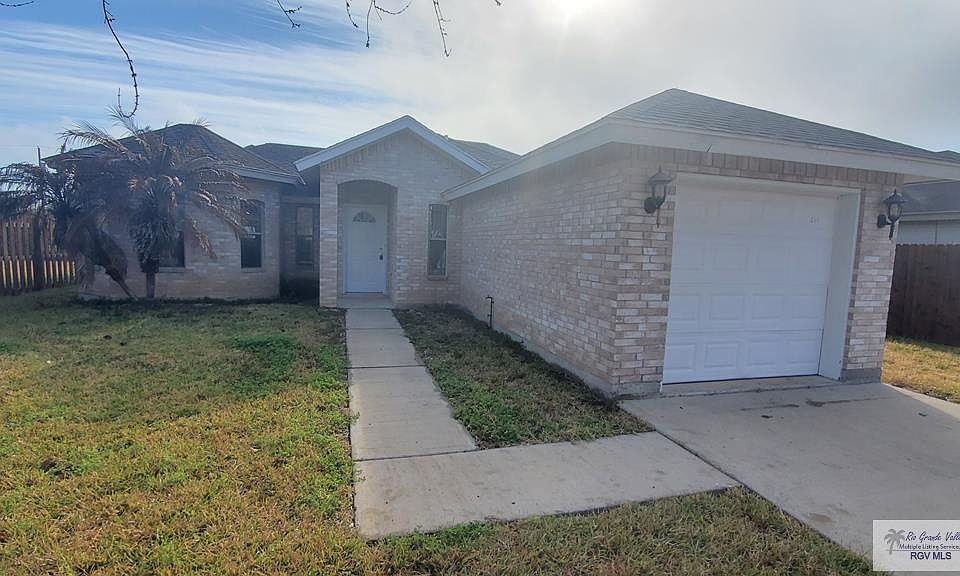 1st image of 613 Valle Alto Dr