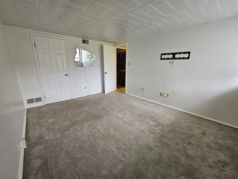 323 Ridge Point Cir #11A — Photo 11