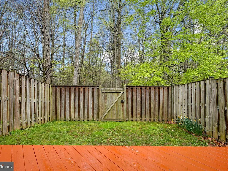 19421 Rayfield Dr — Photo 32