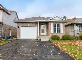 11 Axford Pkwy, Saint Thomas, ON N5R 6E6