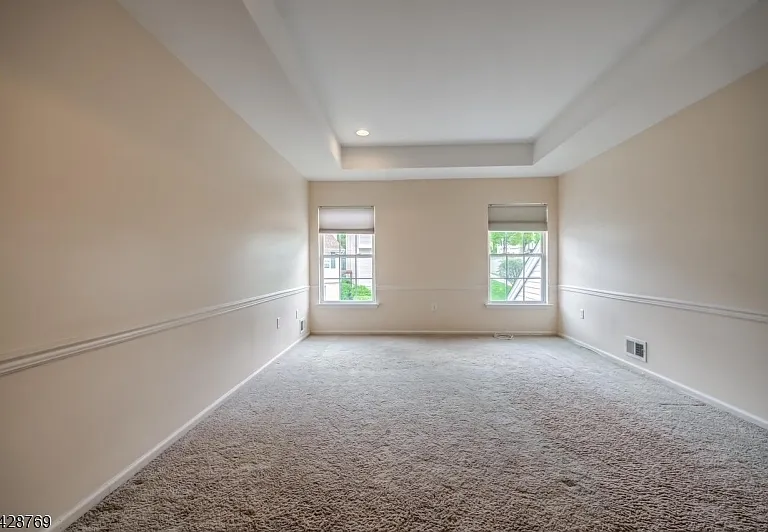 60 Brock Ln — Photo 18