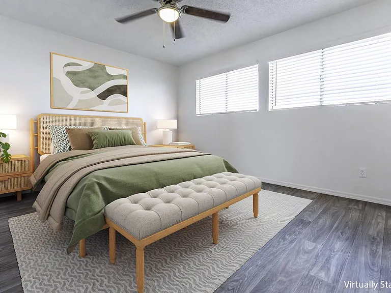 Palisade Park Aparments — Photo 29