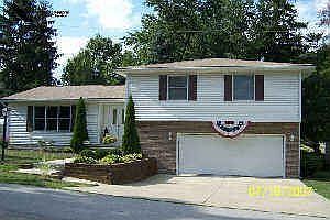 1st image of 40 Lorrie Ln