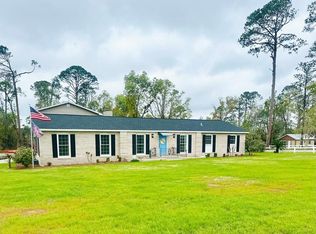 905 Chester Ave N, Douglas, GA 31533