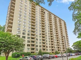 5225 Pooks Hill Rd #106, Bethesda, MD 20814