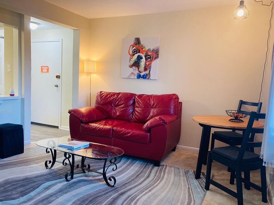 1st image of 1701 S Edgewood St #7