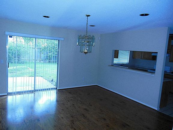spacious Dining area with opening to the kitchen