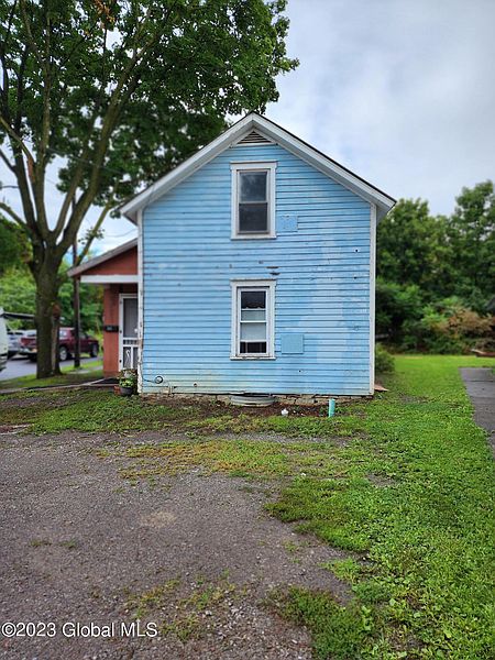 2nd image of 103 Mallard Lane