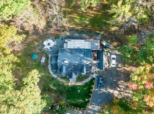 40 Oakwood Rd, Watchung, NJ 07069