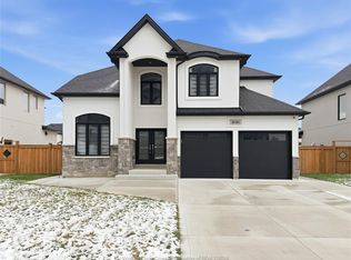 1616 Bowler Dr, Windsor, ON N8S0A9