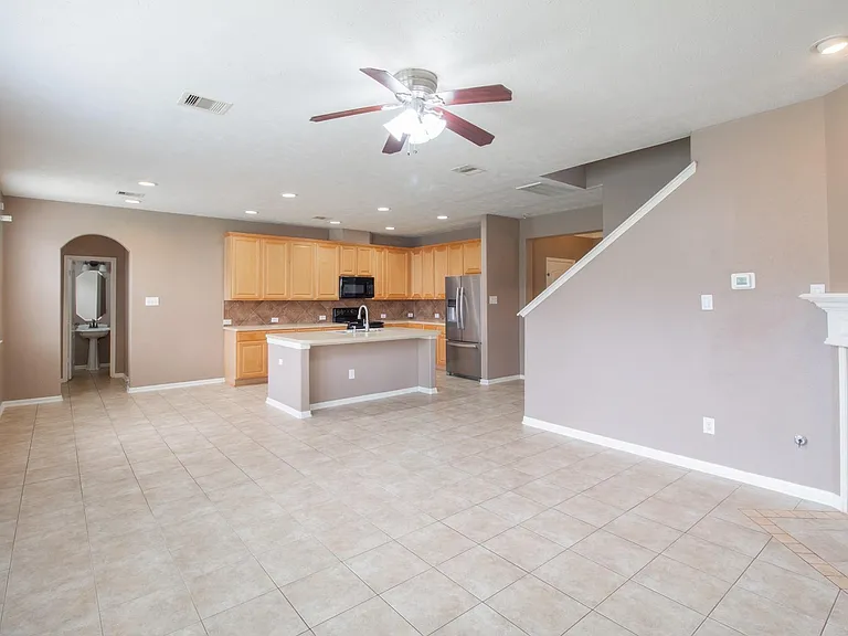 6126 Menor Crest Dr — Photo 8