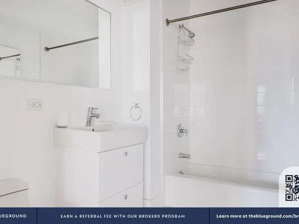 41 Park Avenue image 14 of 31