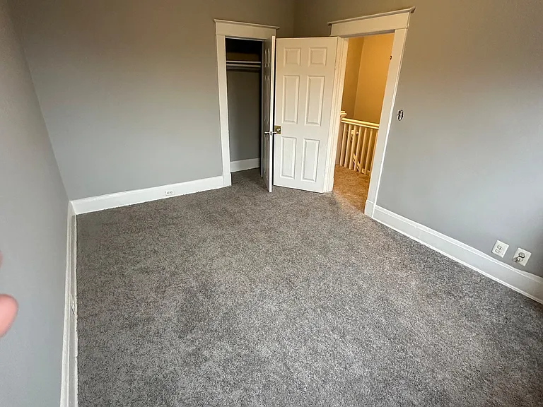 3232 Presstman St — Photo 13