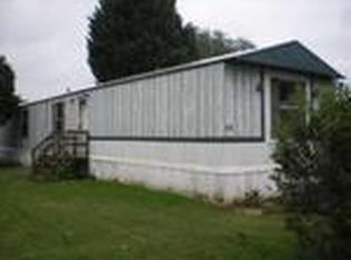 414 Wolf Trap Rd TRLR 80, Yorktown, VA 23692