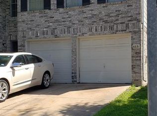 9231 Floral Crest Dr, Houston, TX 77083