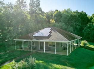 800 High Pines Ln, Port Matilda, PA 16870