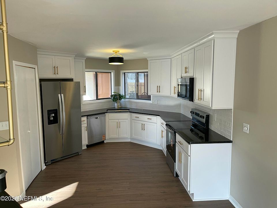 1st image of 1159 E ROMAINE Circle E