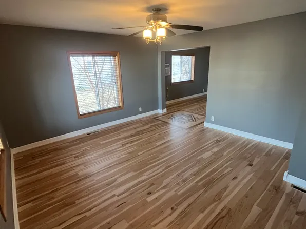 559 Smith Ave S #1, Saint Paul, MN 55107