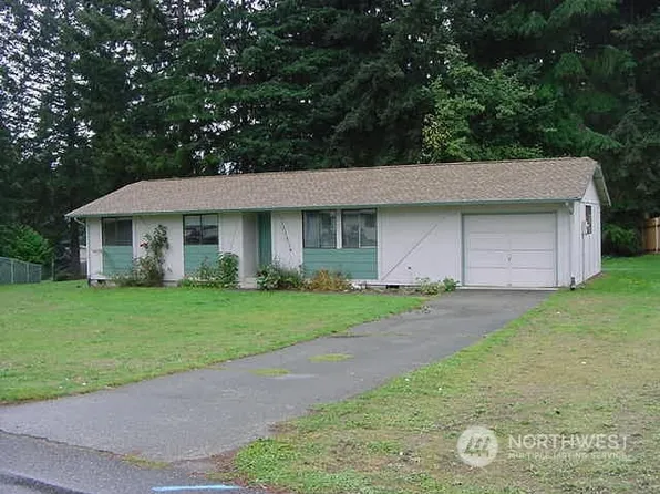 12412 213th Avenue E, Bonney Lake, WA 98391