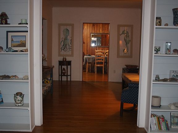 Front door entryway